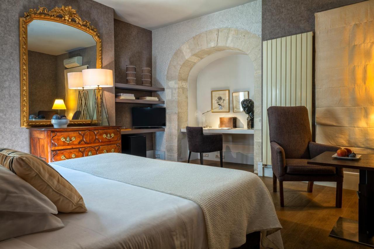 Le Prieure Hotel Villeneuve-lès-Avignon Eksteriør billede