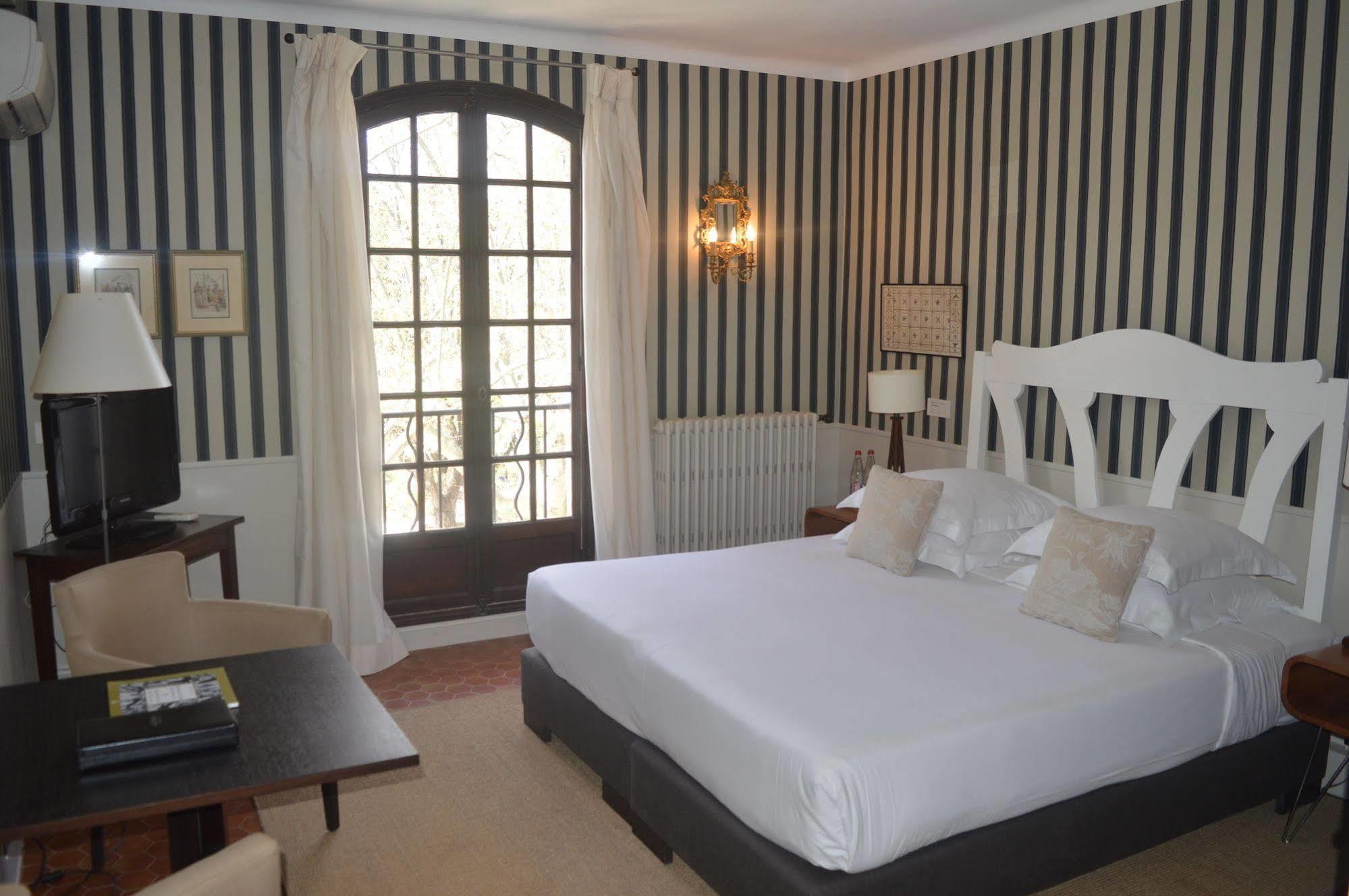 Le Prieure Hotel Villeneuve-lès-Avignon Eksteriør billede